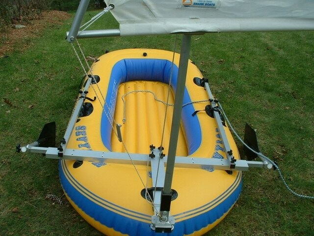 Design and cheap build of easy sail rig for Sevylor 360 inflatable.