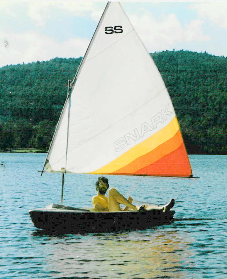 snark sailboat hull