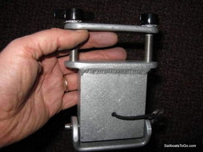 sailboatstogo»kayak adapters - pair of legs & deck